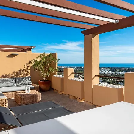 Premium Penthouse With Unmatched Views דירה Benahavís