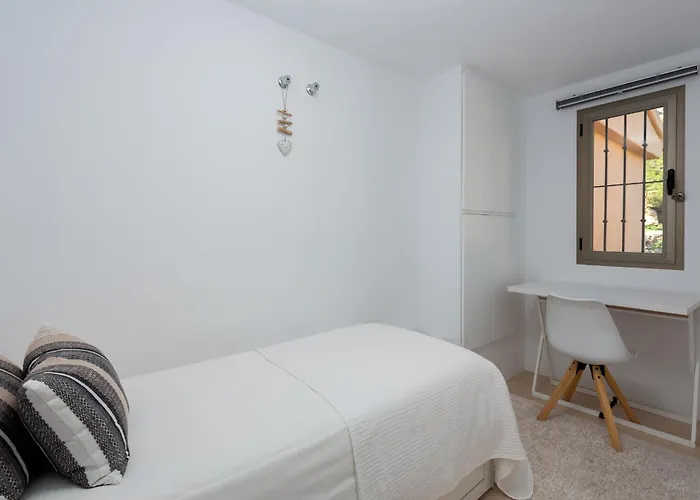 Premium Penthouse With Unmatched Views * אסטפונה