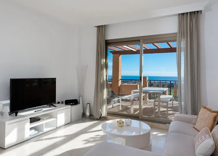 Premium Penthouse With Unmatched Views אסטפונה